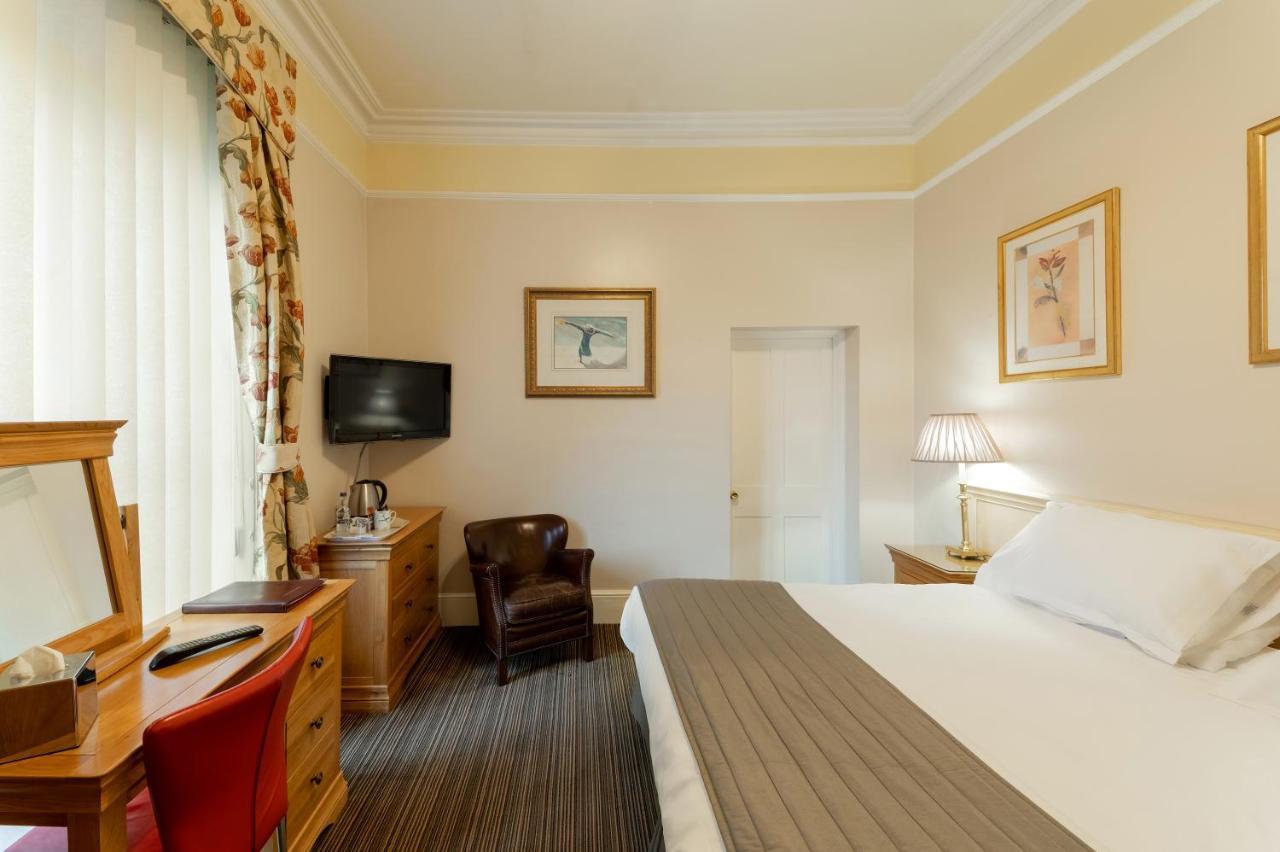 Charades Guest House Hereford Exterior foto